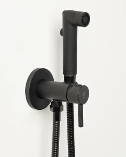 Orange Karl M05-888b смеситель скрытого монтажа с внутренней частью и гиг.душем